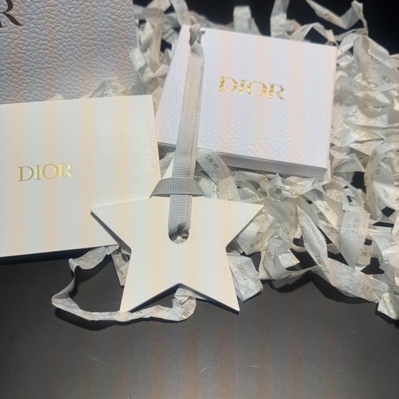Dior Around the World Ornament~NIB - Picture 3 of 4